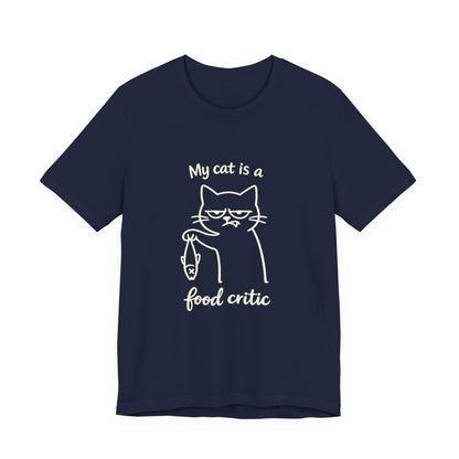 My Cat Is a Food Critic – Minimalist Dark Cat T-Shirt | Cats with Character