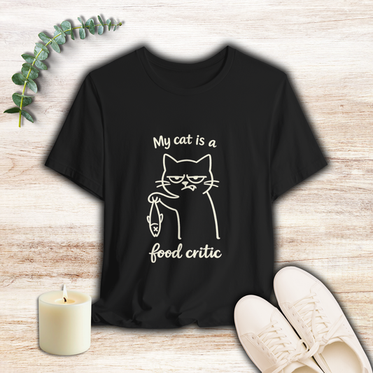 My Cat Is a Food Critic – Minimalist Dark Cat T-Shirt | Cats with Character